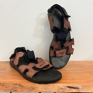 Vintage Nike ACG Sandals Brown Leather Hiking Outdoor Sport Sandals Aprox 13/14
